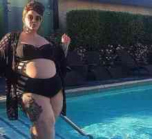 Gravidă Tess Holliday răspunde criticilor de fotografii în bikini