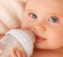 Cum să se încălzească laptele matern exprimat?
