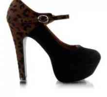 Pantofi de leopard