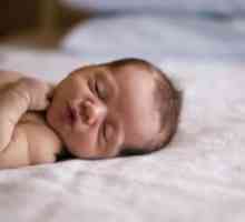 Un nou-născut nu doarme