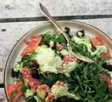 Salata cu broccoli si somon