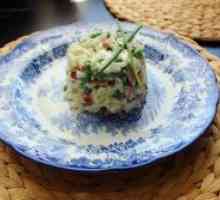 Salata cu varză și cârnați afumați