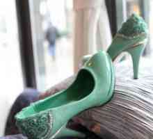 Pantofi verde