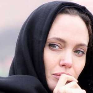 Angelina Jolie la moartea?