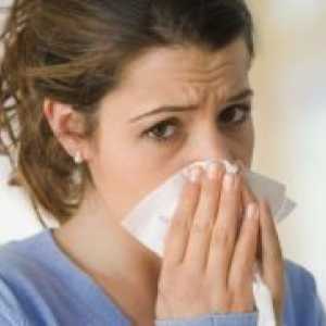 Strănut și nas care curge fără temperatură