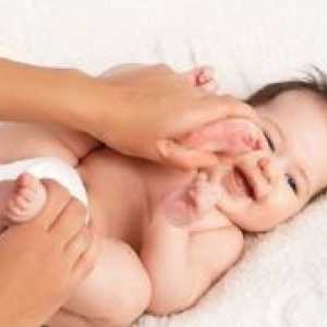 Hipertonia mușchilor într-un copil în 3 luni