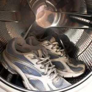 Cum să se spele adidași într-o mașină de spălat?