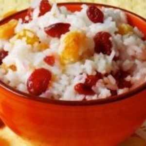 Porridge cu fructe uscate