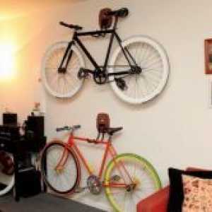 Suport pentru bicicletă pe perete