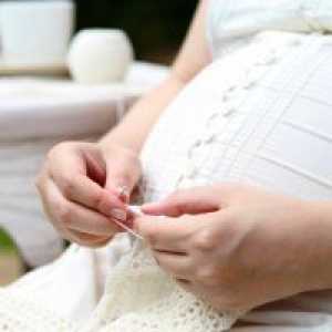 Este posibil ca femeile gravide să tricot?