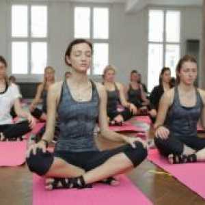 Încălțăminte pentru yoga