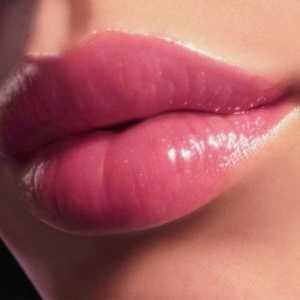Este periculos pentru marirea buzelor cu acid hialuronic?