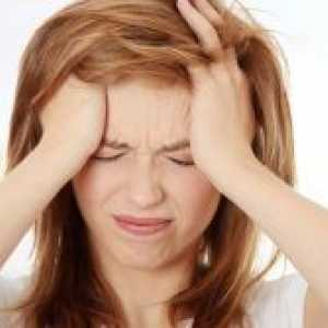 De ce au o durere de cap înainte de menstruație?