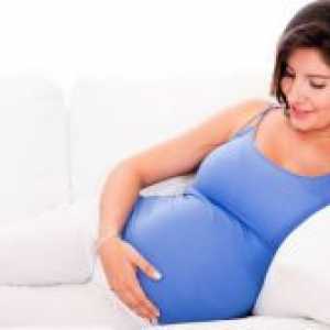 De ce sughiț pentru copii în stomacul unei gravide?