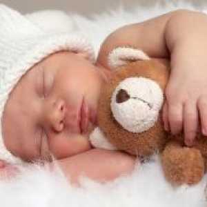 De ce copilul transpira in timpul somnului?