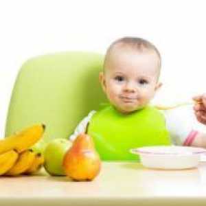 Un copil în 9 luni - dezvoltare și produse alimentare