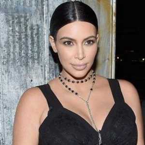 De lux bust secret de Kim Kardashian a dezvăluit!