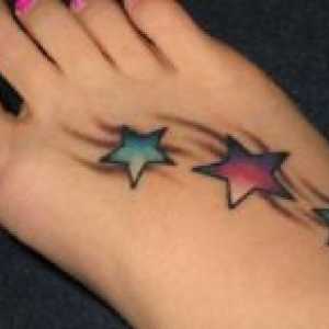 Stele tatuaj pe picior