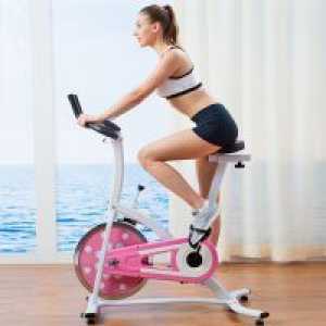 Exercitarea bicicleta - cum să se ocupe de a pierde in greutate?